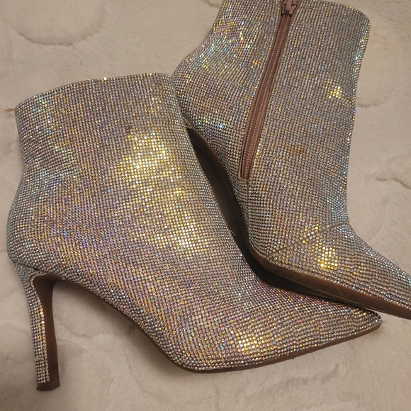 Gianni Bini diamond boots! - Picture 4 of 5